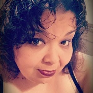 Meet your Posher, Rochelle